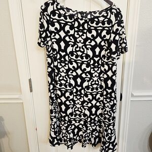 Ann Taylor Black and White Sheath Midi Dress